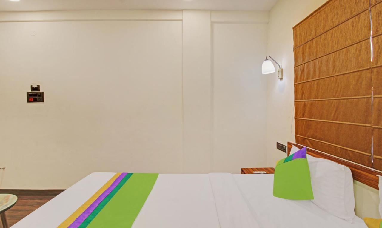 Treebo The Boss Hotel Raipur  Exterior photo