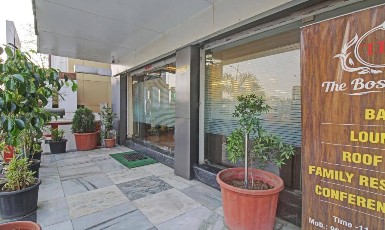 Treebo The Boss Hotel Raipur  Exterior photo